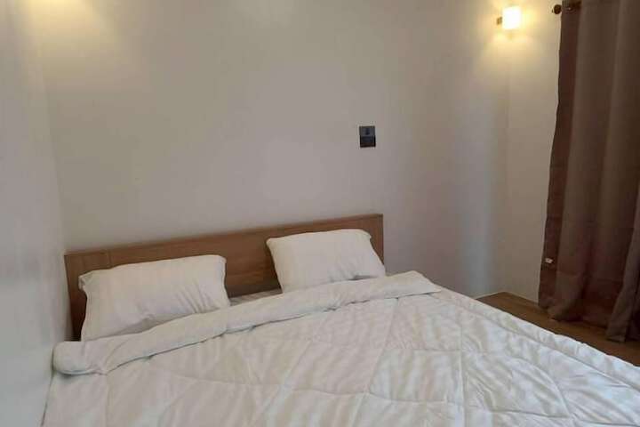Room 3 of 36
