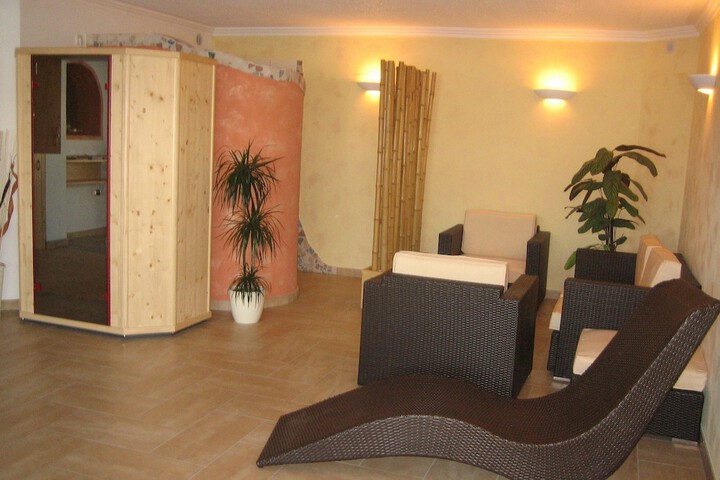 Spa 20 of 43