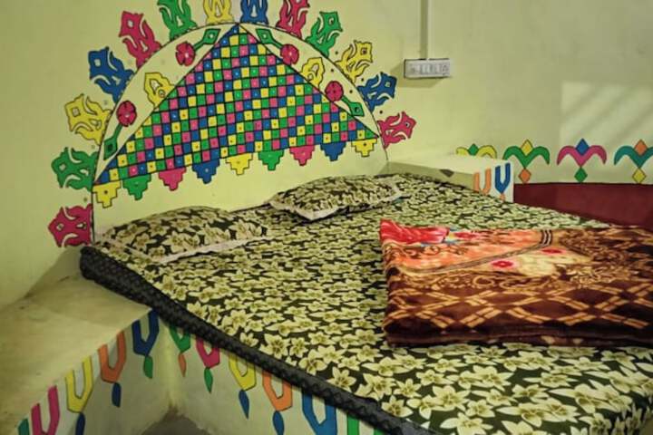 White Desert Homestay