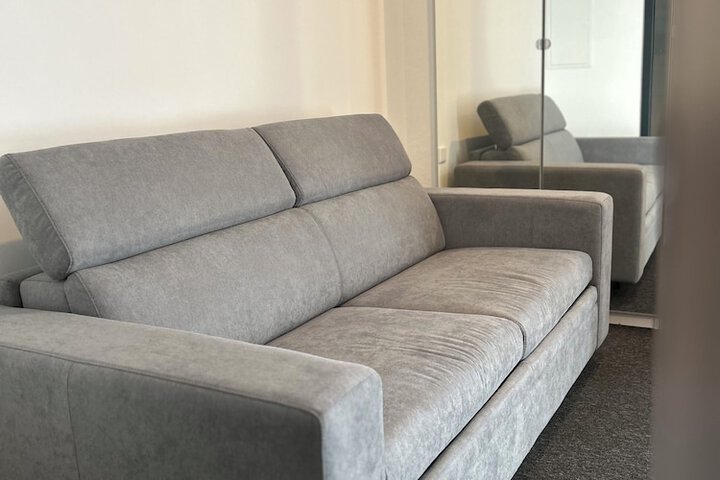 Room 2 of 23