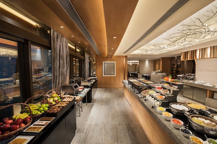 Dining Photos