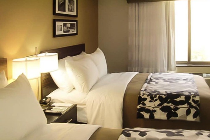 Room 8 of 14