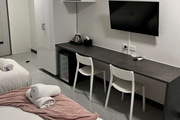 Room 21 of 25
