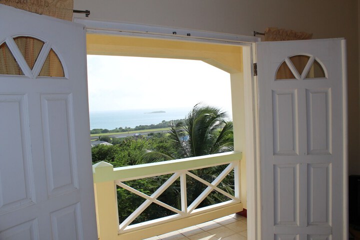Room 37 of 70