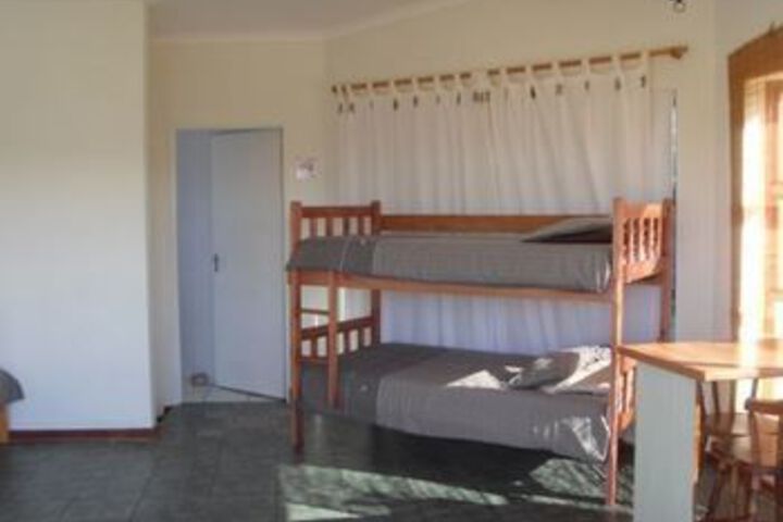 Room 2 of 4