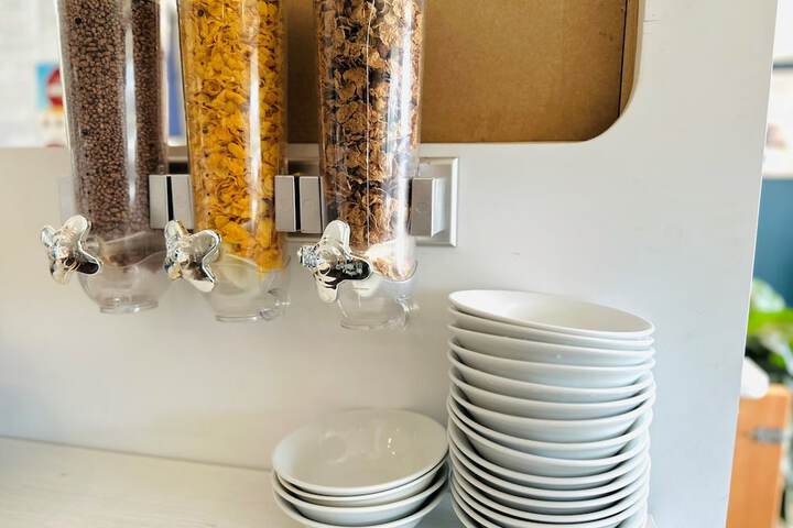 Breakfast/Coffee Service 39 of 52