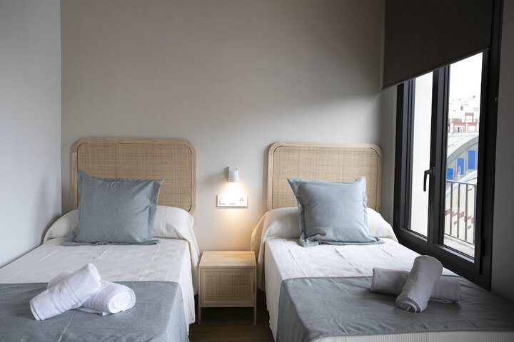 Room 6 of 20