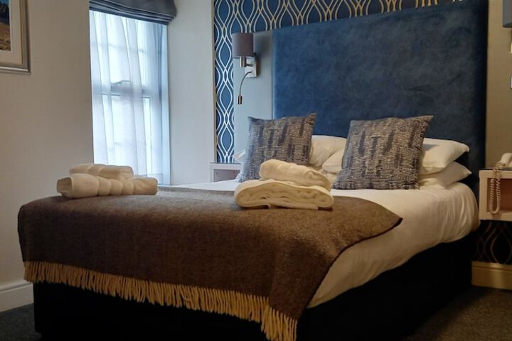 Room 7 of 20