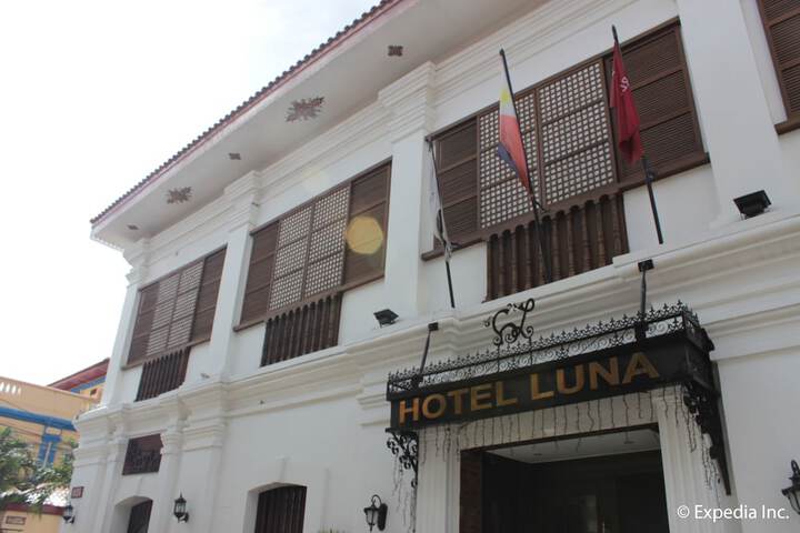 Hotel 125 of 131