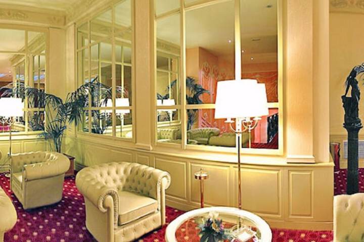 Hotel Lobby
