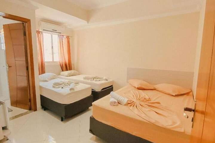 Room 5 of 22