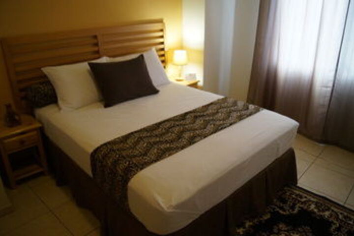 Room 20 of 33