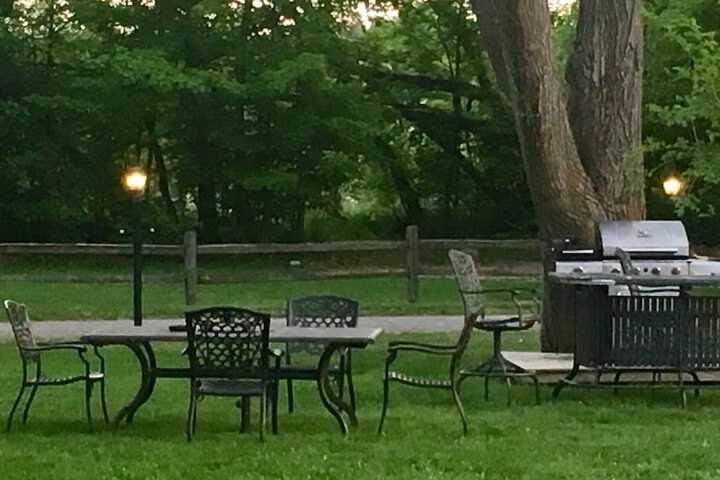 Property Grounds 33 of 45