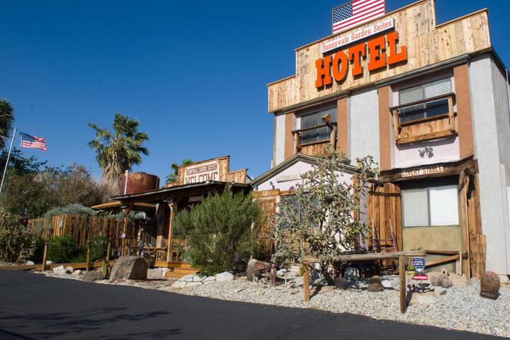 Image of SUNNYVALE GARDEN SUITES HOTEL 29 PALMS A