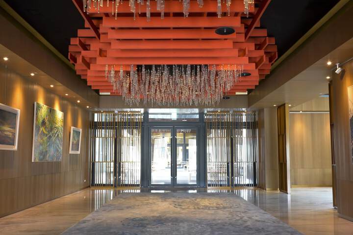 Hotel 2 of 41