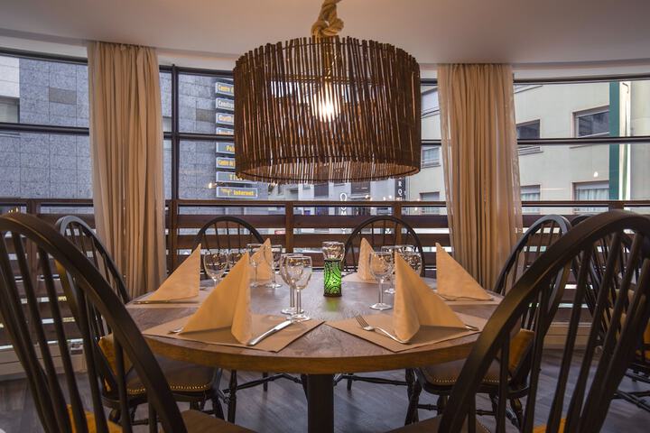 Dining 44 of 67