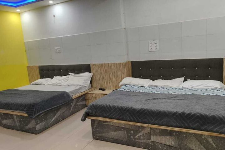 Room 5 of 21