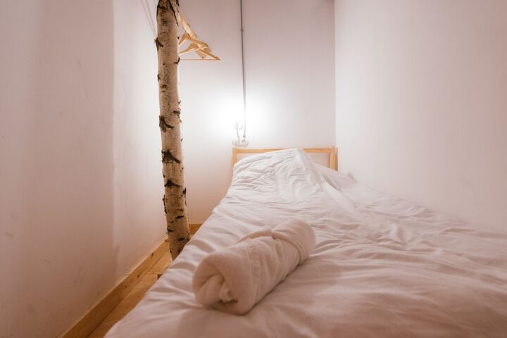 Room 11 of 26