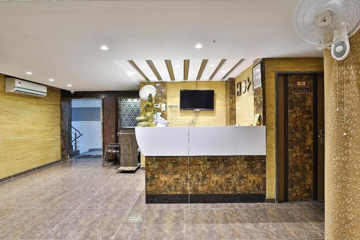 Hotel Interior 6 of 53