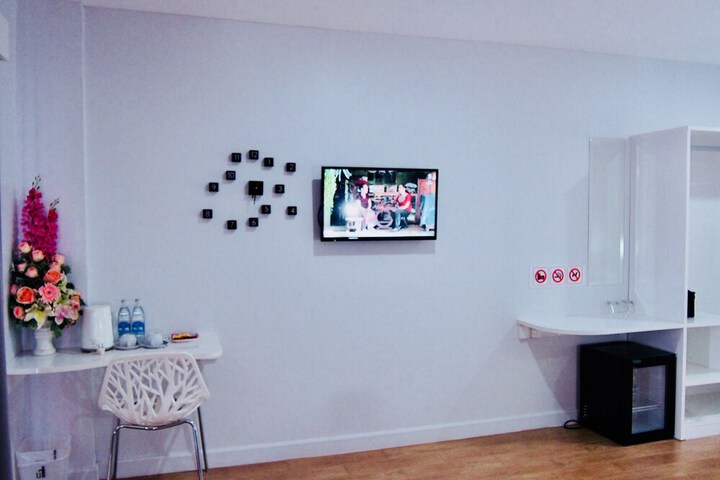 Room 14 of 29