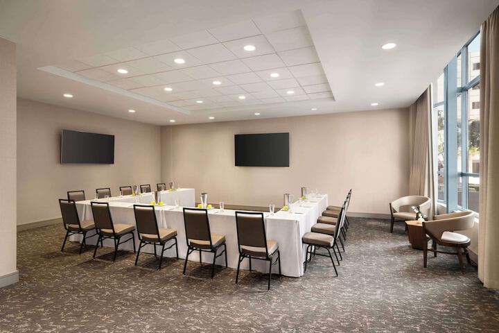 Meeting facility