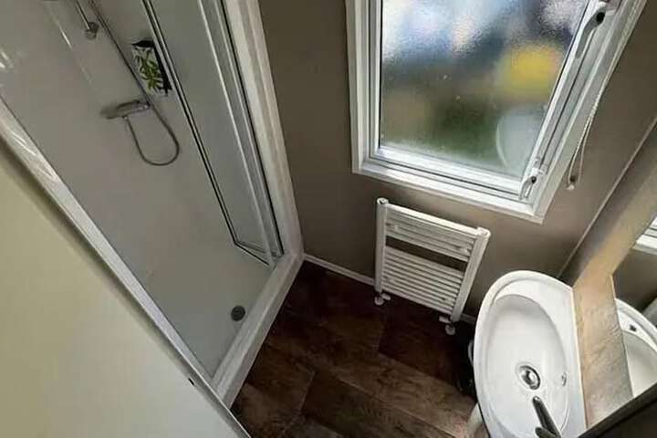 Room 96 of 135