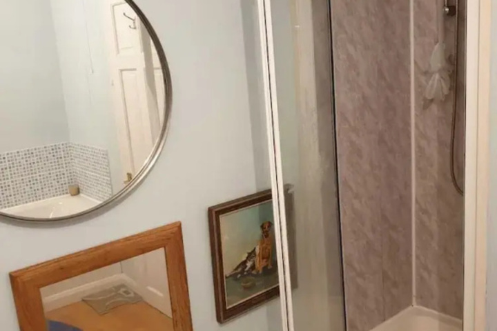 Room 7 of 23