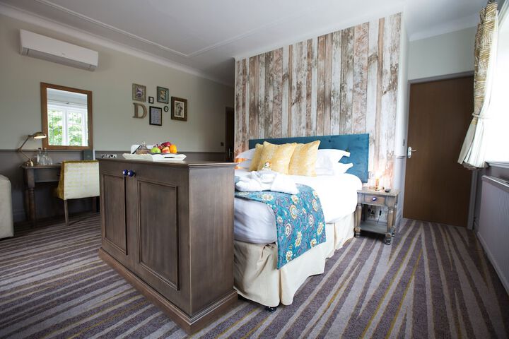 Room 14 of 86