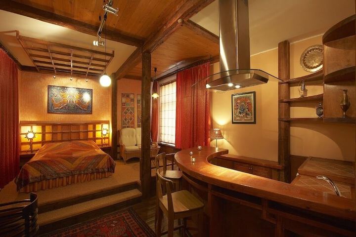 Room 46 of 109