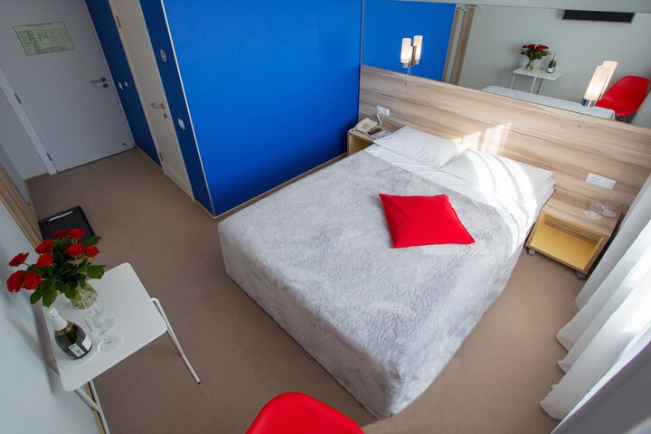 Room 44 of 44