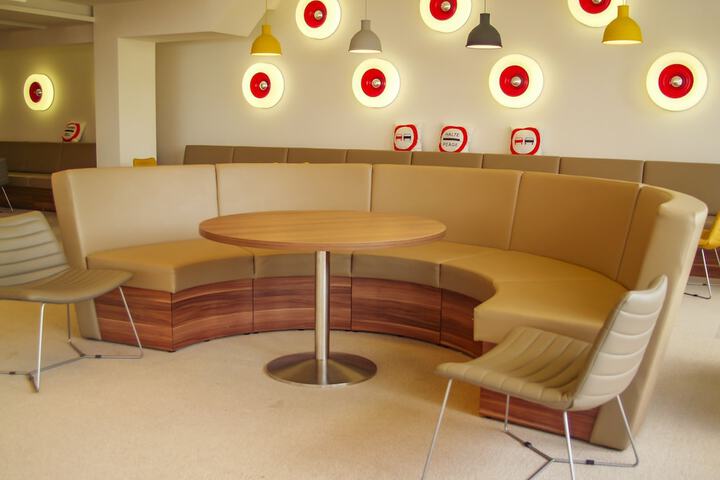 Ballroom/Hall 34 of 65