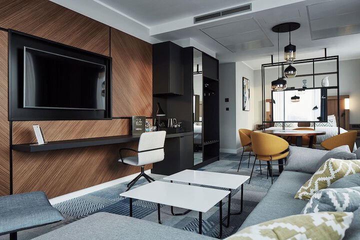 Room 14 of 68