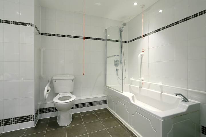 Bath Photo