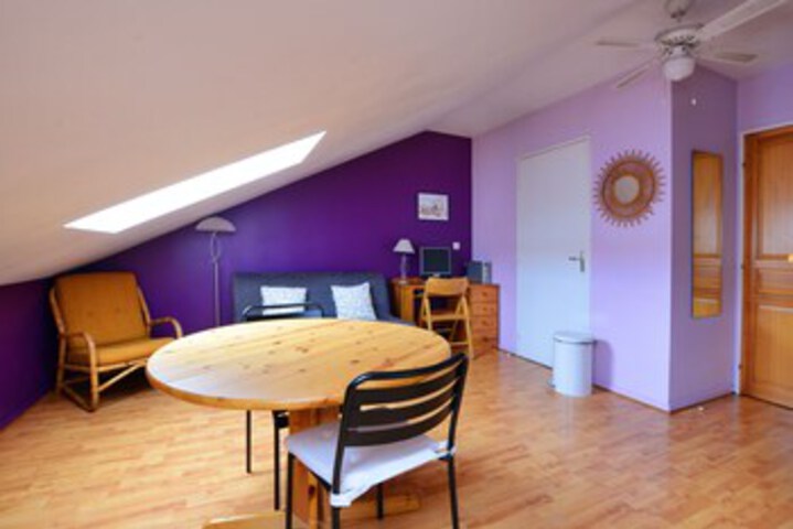 Room 7 of 17
