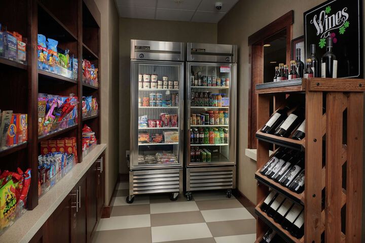 Snack bar