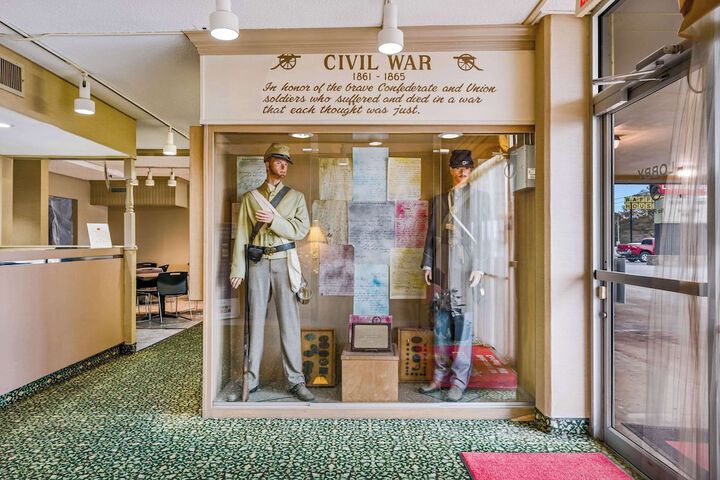 Hotel Interior 5 of 19