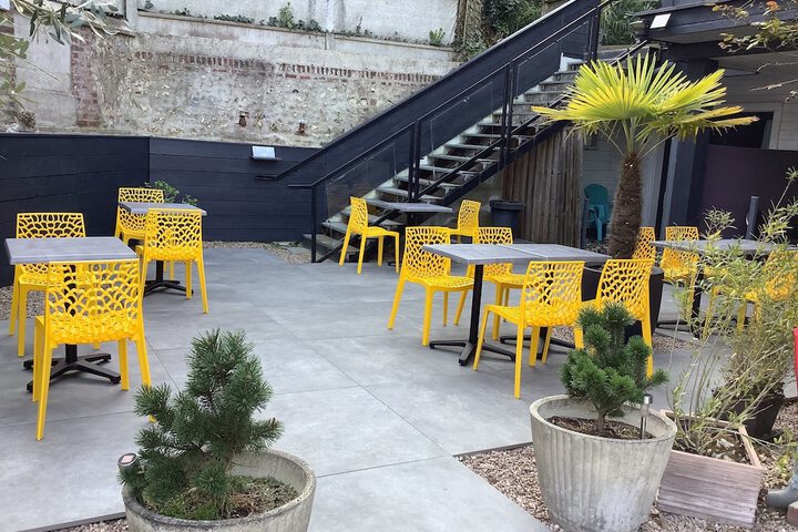 Terrace/Patio 33 of 49