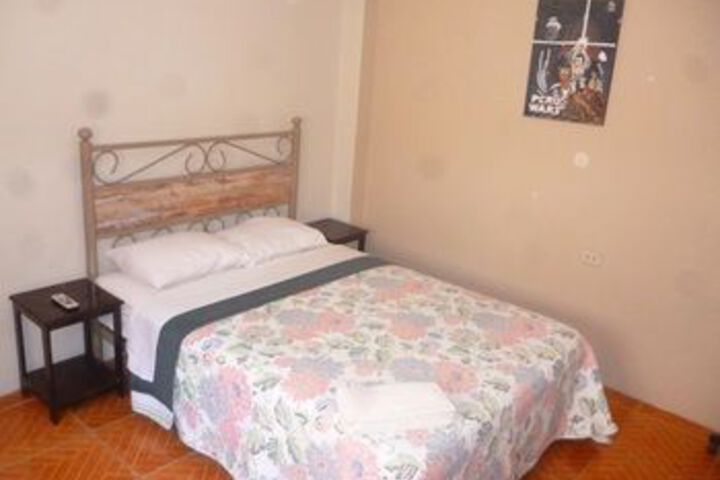 Room 12 of 19