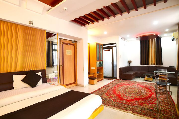Room 10 of 56