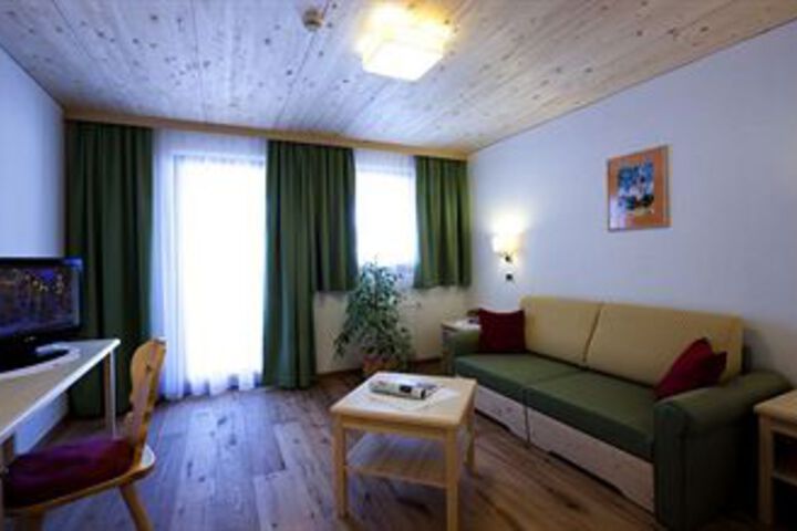 Room 37 of 45