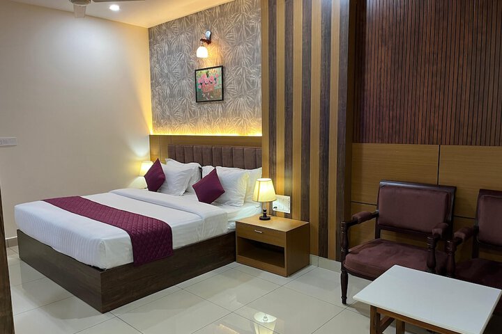 Room 7 of 17