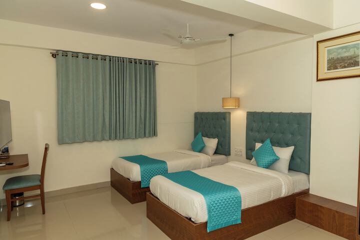 Room 5 of 21