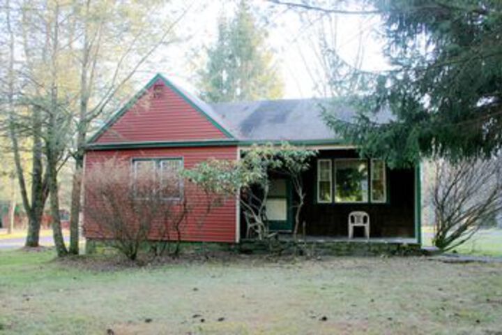Exterior of Chestnut Grove Village