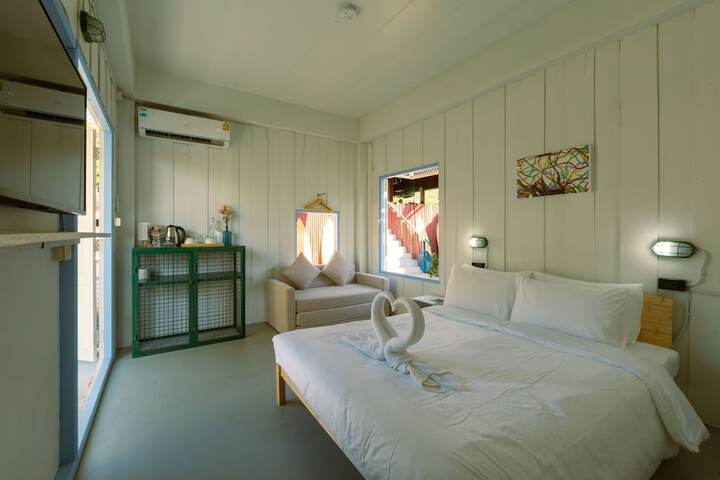 Room 14 of 70