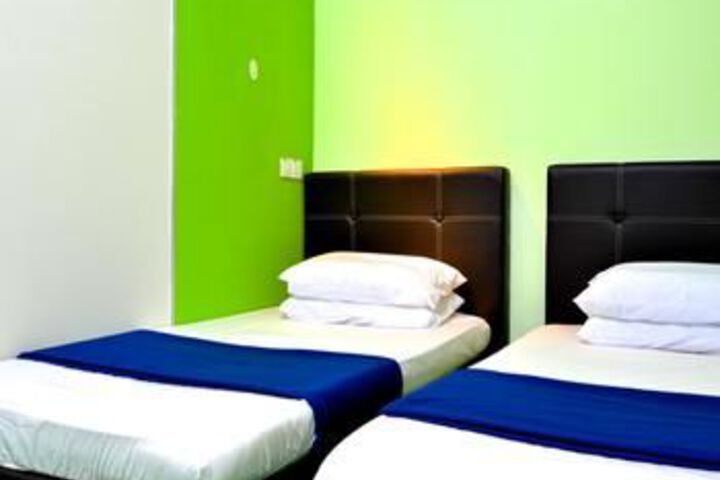 Room 19 of 26