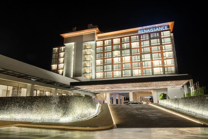 Hotel 140 of 162