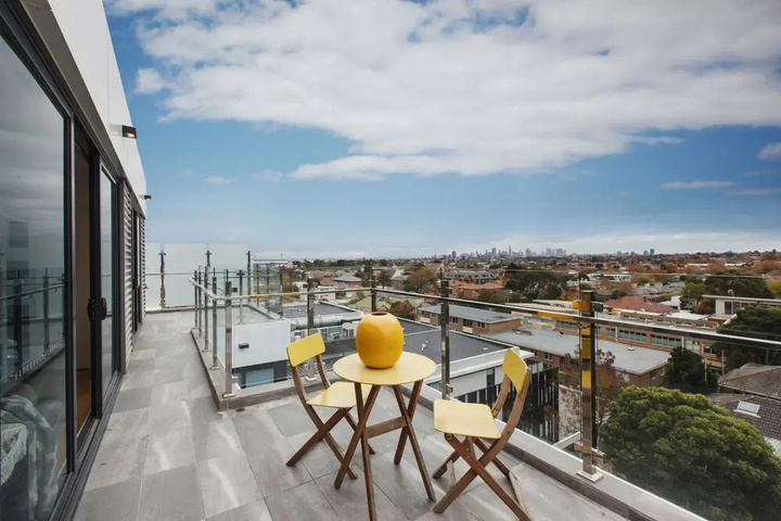 Terrace/Patio 7 of 15