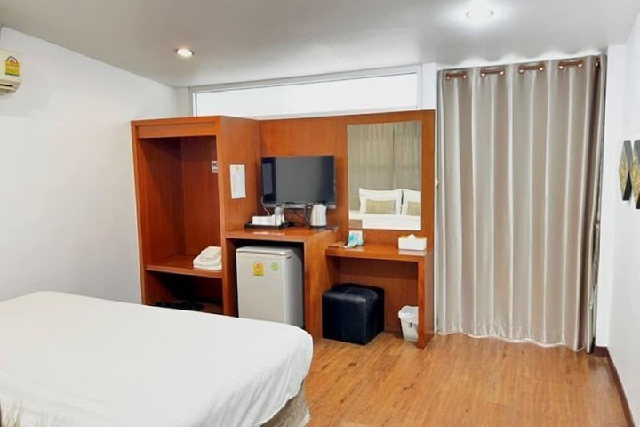Room 86 of 149