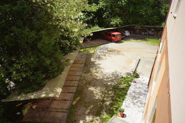 Property Grounds 81 of 89