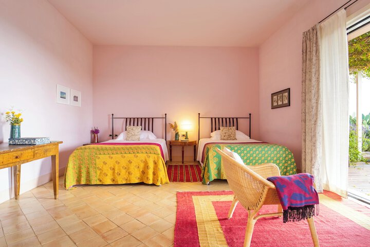 Room 10 of 82